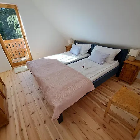 Apartament Iluska Vendeghaz