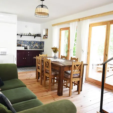 Iluska Vendeghaz * Matraszentimre