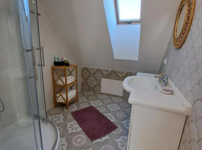 Iluska Vendeghaz * Matraszentimre